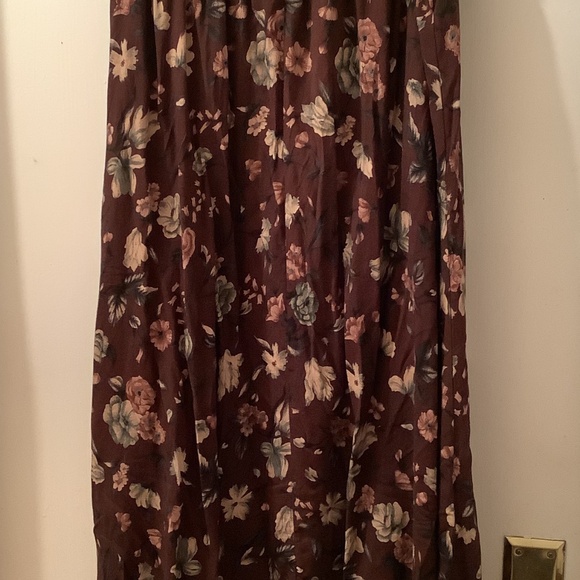 Plus size 2X skirt with elastic waistband earth colors fabric - Picture 6 of 8